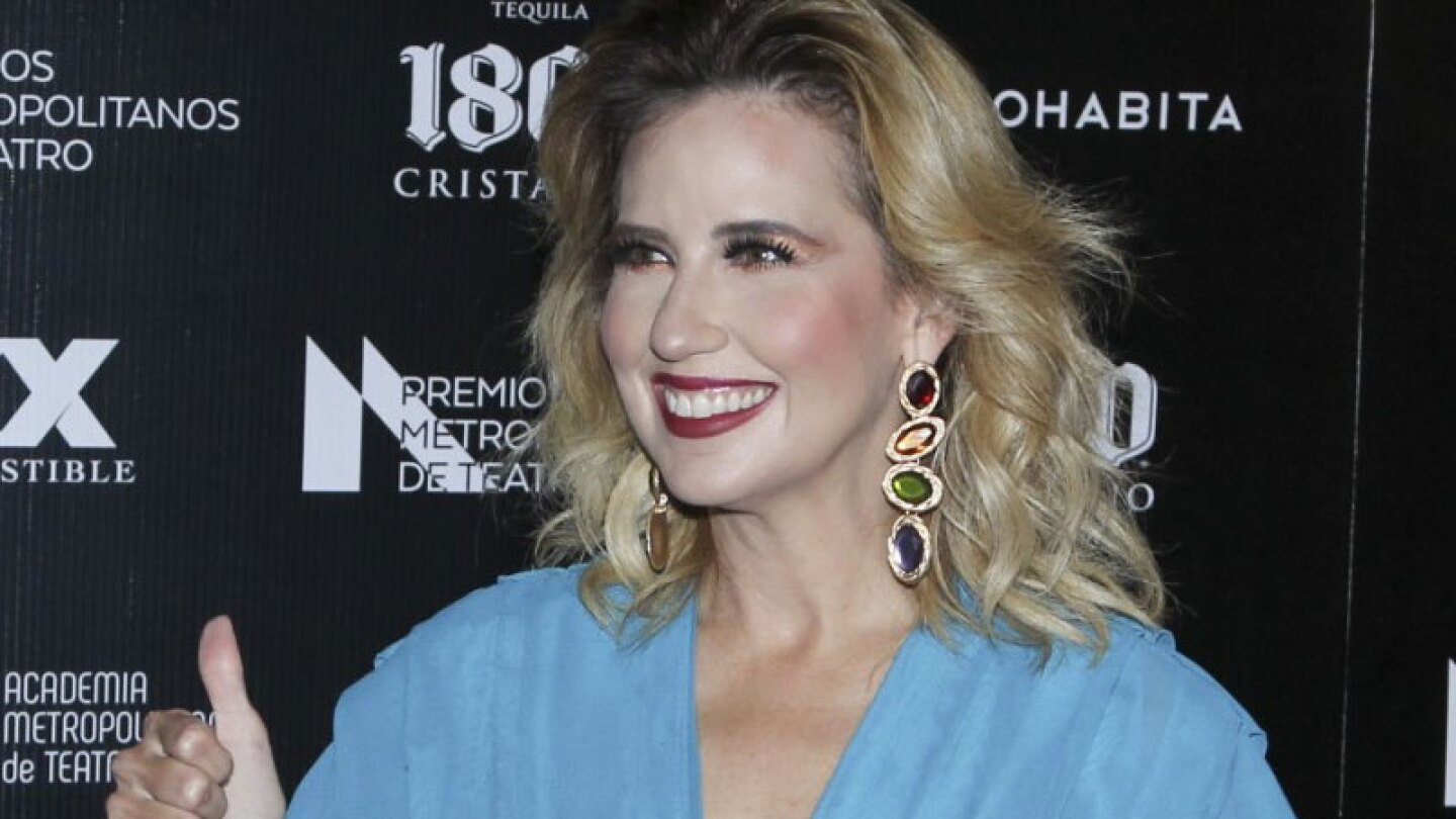 Rompió el silencio sobre su sentir al estar en la empresa que la vio nacer como conductora.