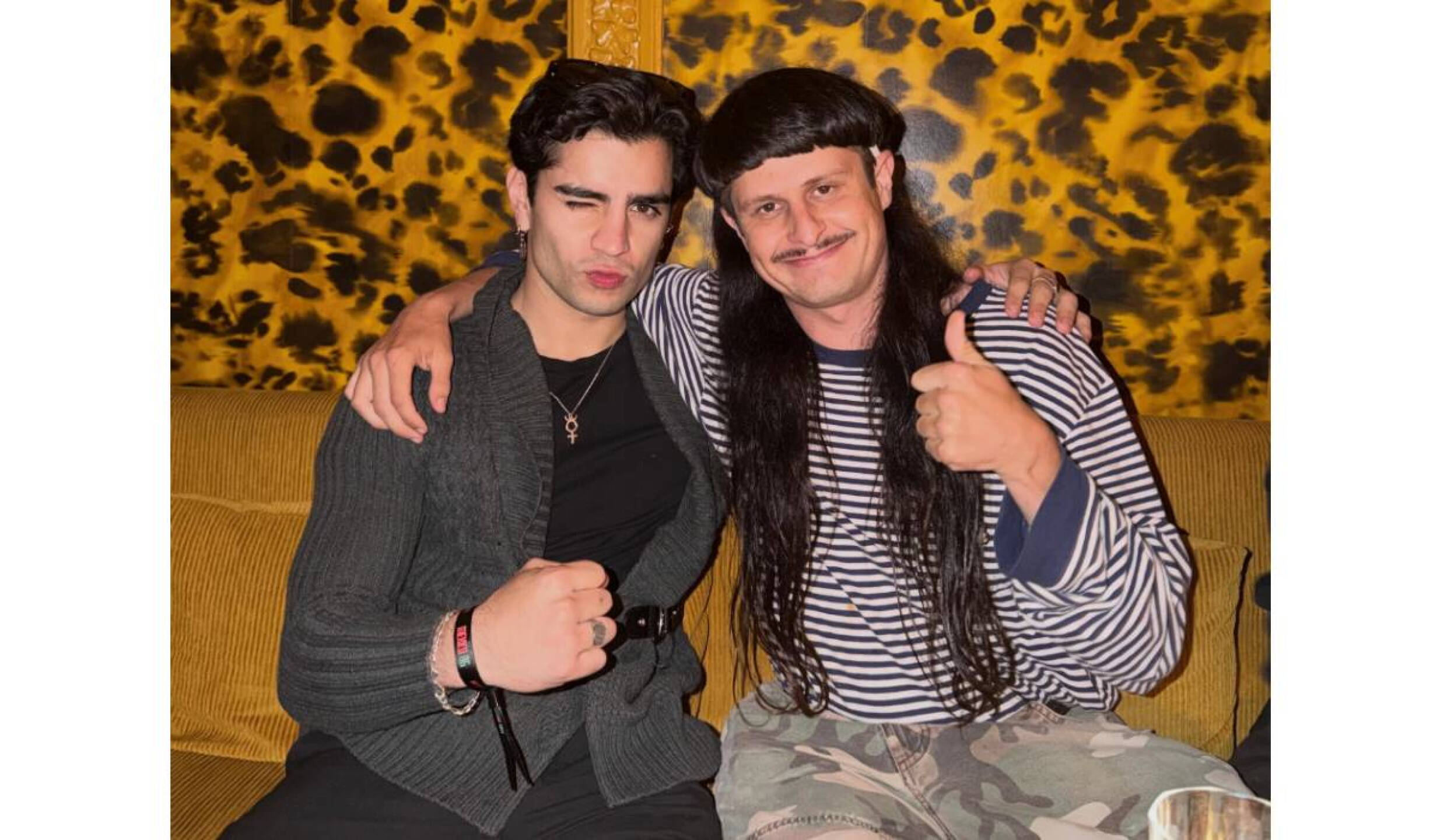 Aarón Mercury y Oliver Tree