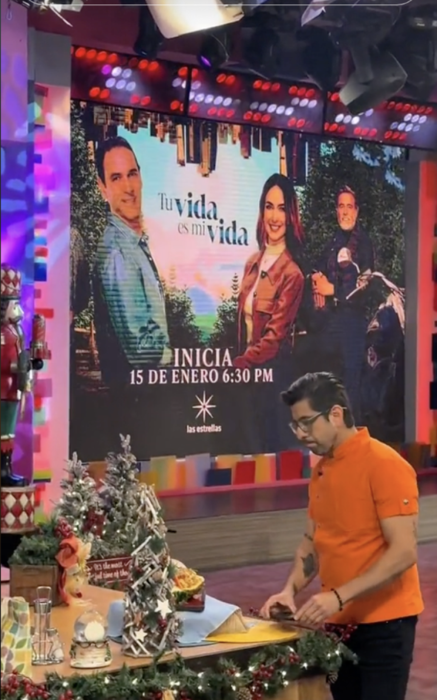 Juan Soler en tu vida es mi vida telenovela con Valentino Lanús