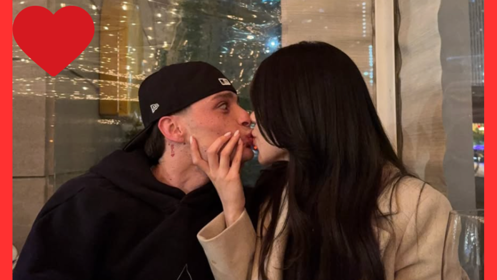 Peso Pluma y Kenia Os beso