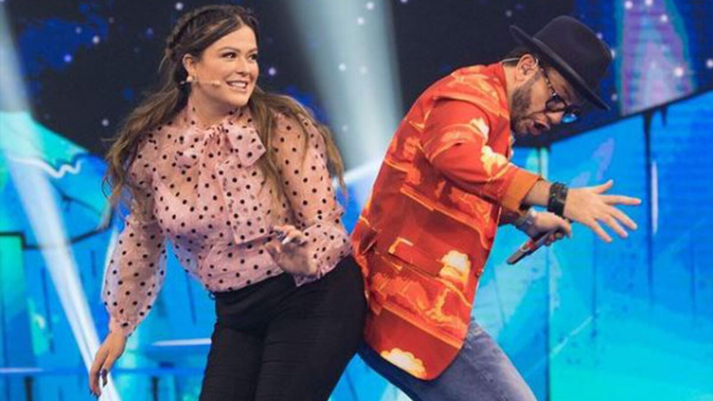 Mariana y Faisy me caigo de risa pleito