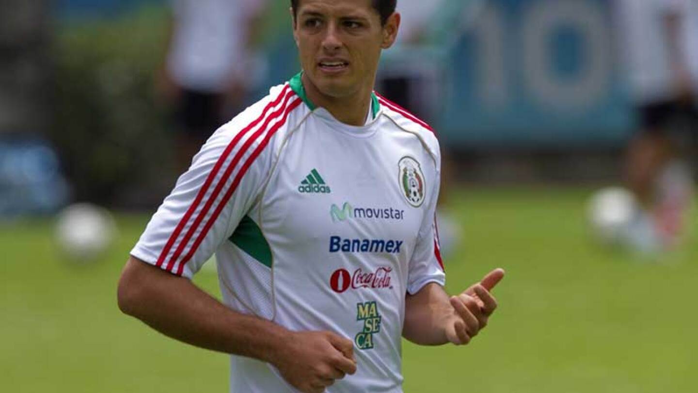 'Chicharito' dejó en claro que está harto de las críticas.