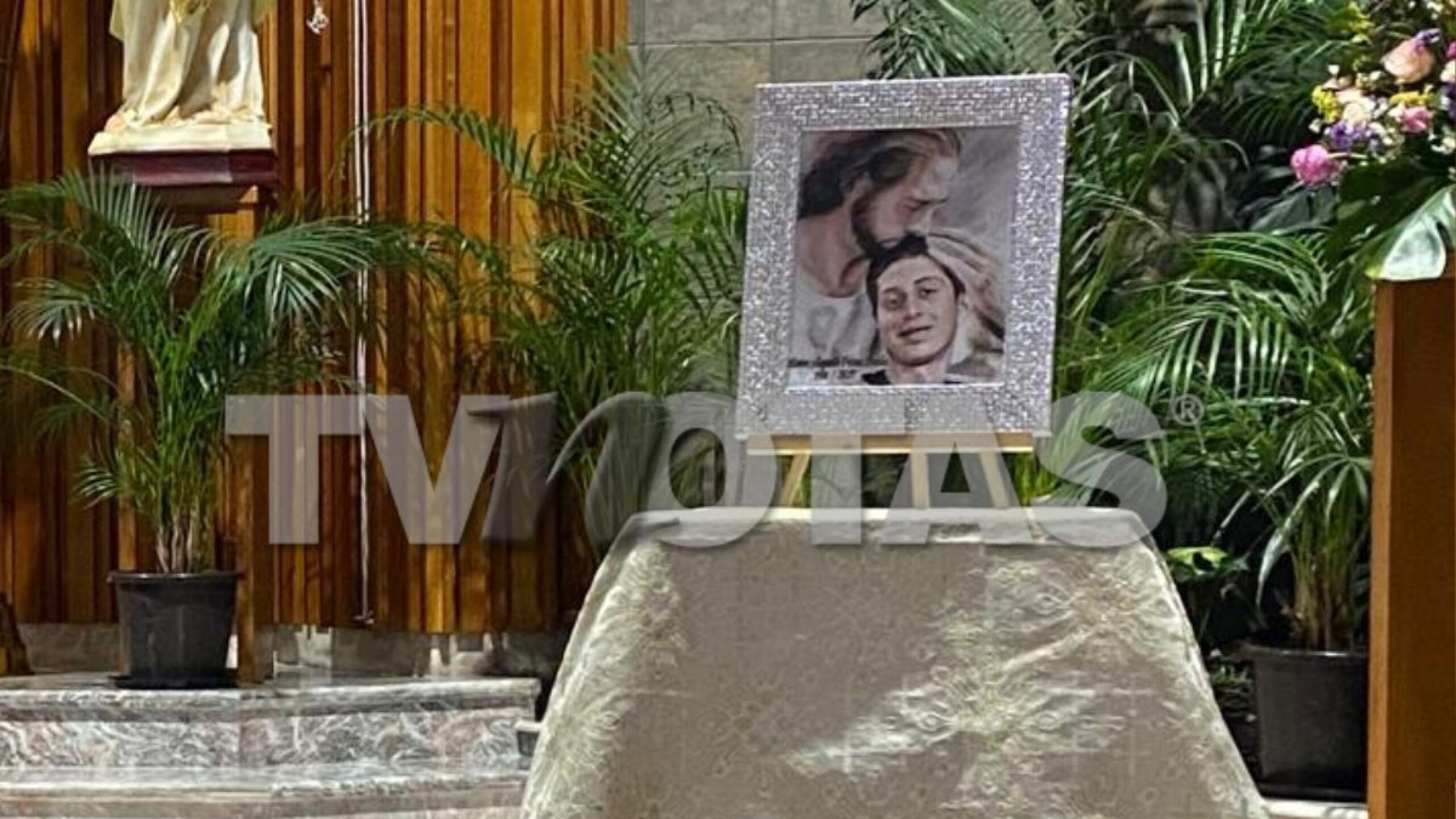 Familia Ocaña se reunió en una parroquia del Estado de México para recordar a Octavio