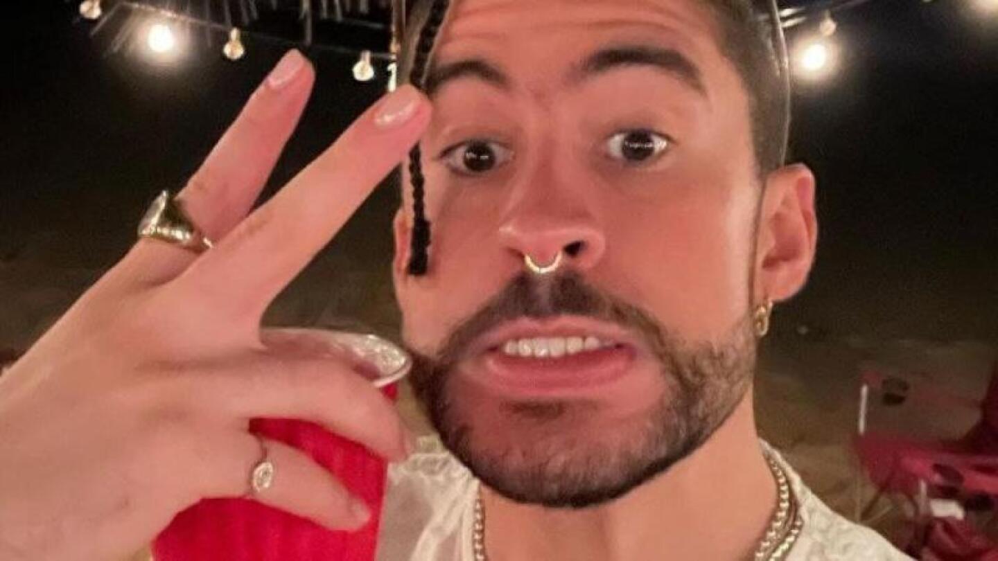 Ex de Bad Bunny lo demanda por usar su voz sin su permiso; le exige ¡30 millones de dólares!