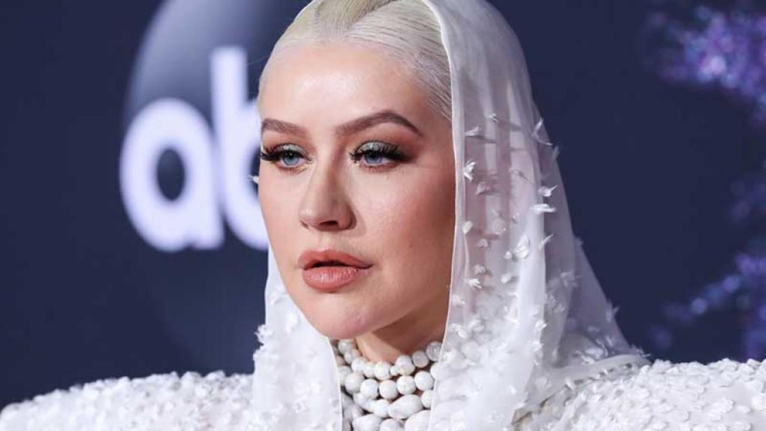 Christina Aguilera amenizó el Super Bowl XXXIV