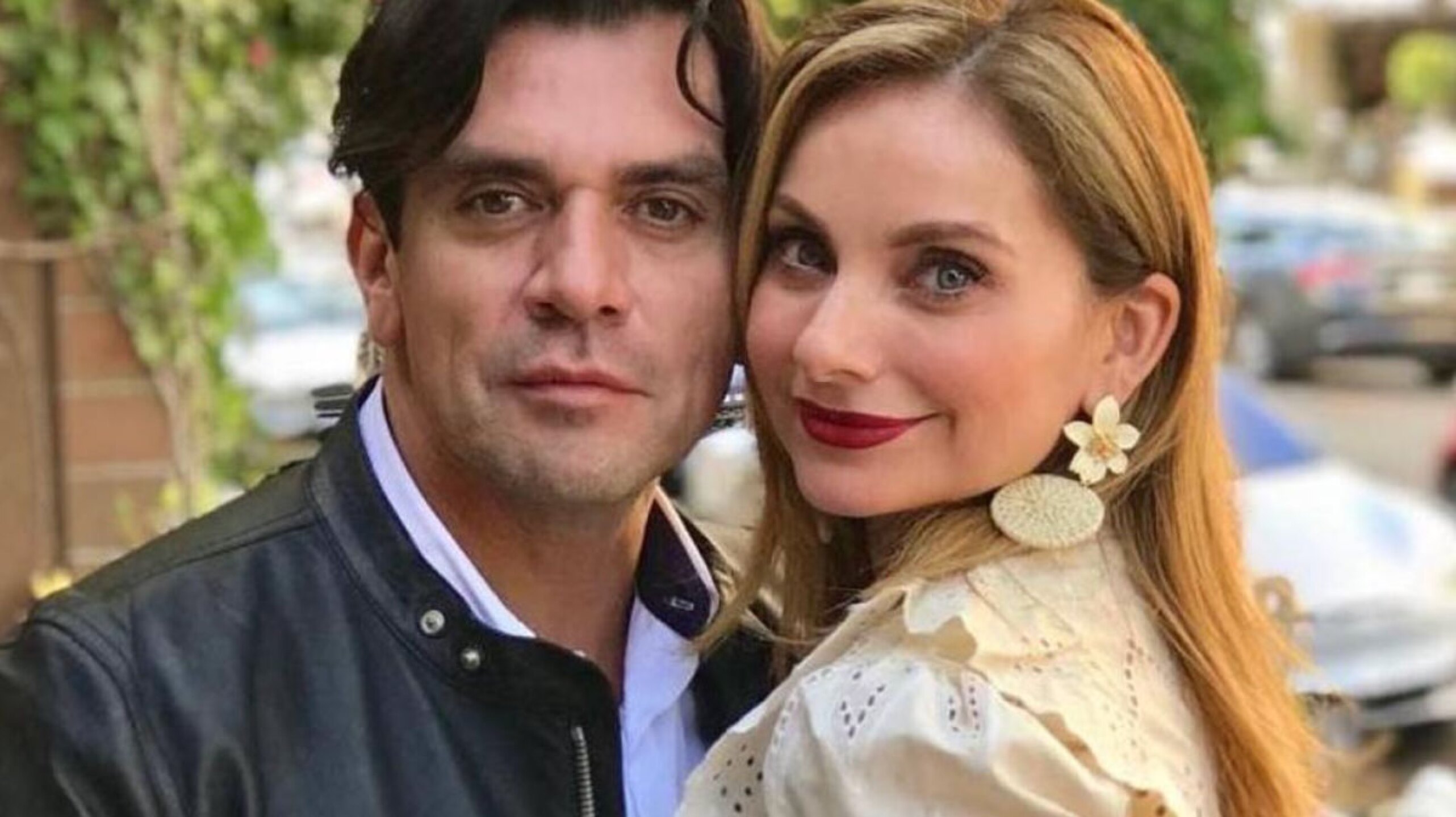 Elizabeth 脕lvarez trae checadito a Jorge Salinas luego de su desliz con la nutri贸loga, 驴t贸xicos?