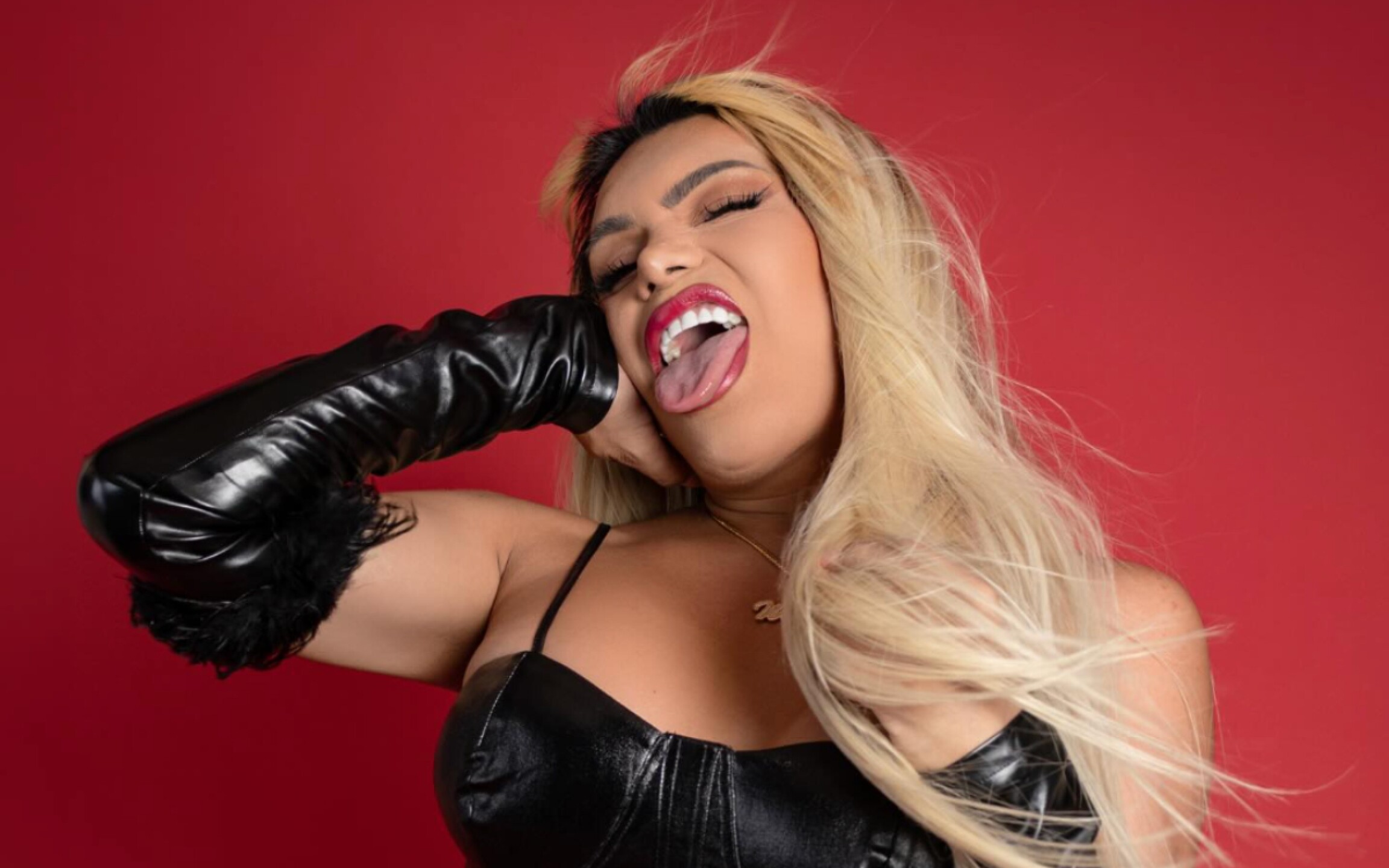 Wendy Guevara y Adrián Marcelo