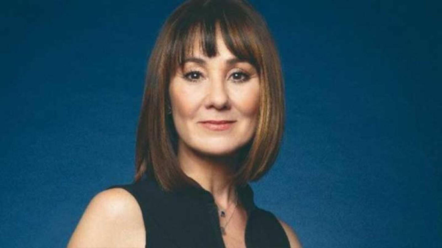 Mónica Garza impacta en bikini a sus 55 años y se muestra sin filtros ni maquillaje