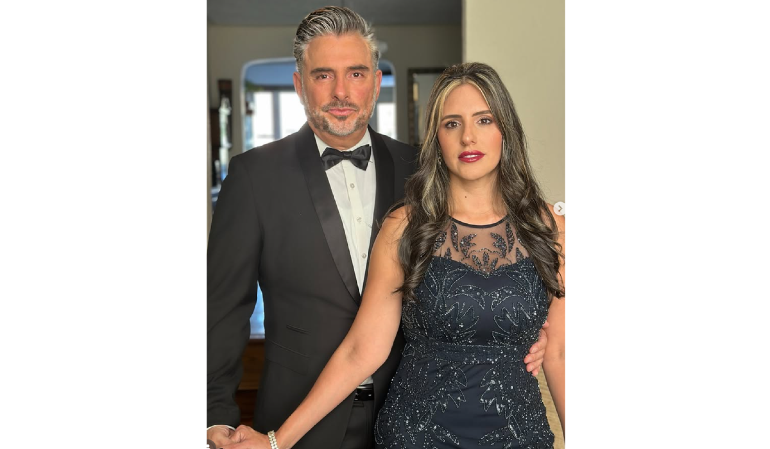 Harry Geithner y su esposa.png
