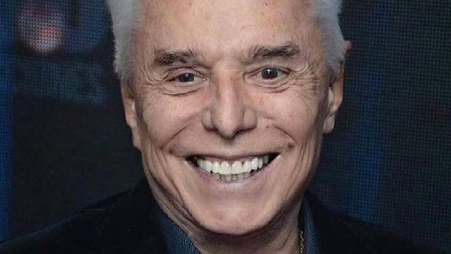 Enrique Guzmán habló del caso con Frida Sofía.