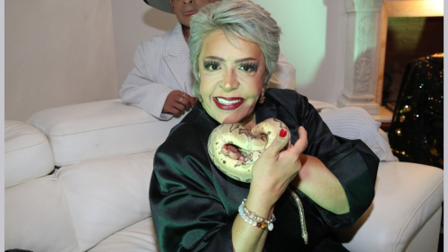 Verónica Gallardo grabó su canción 'Venenosa'