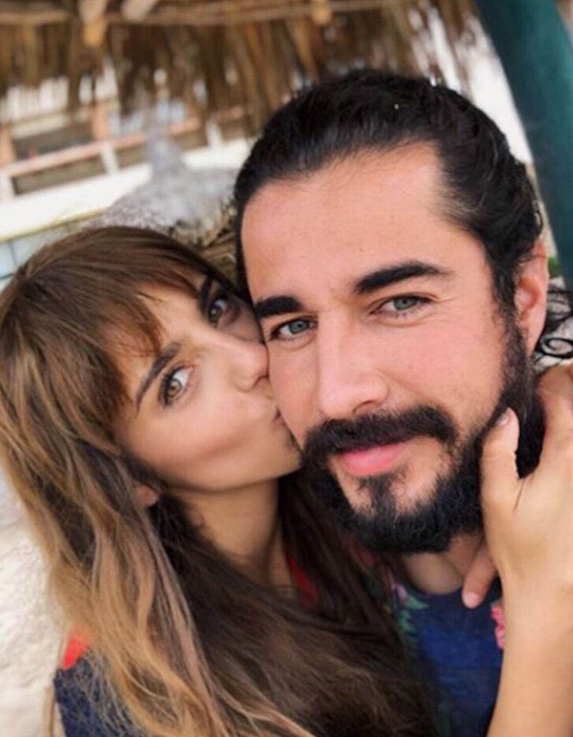 ex de Michelle Renaud reaparece junto a su hijo tras problemas legales