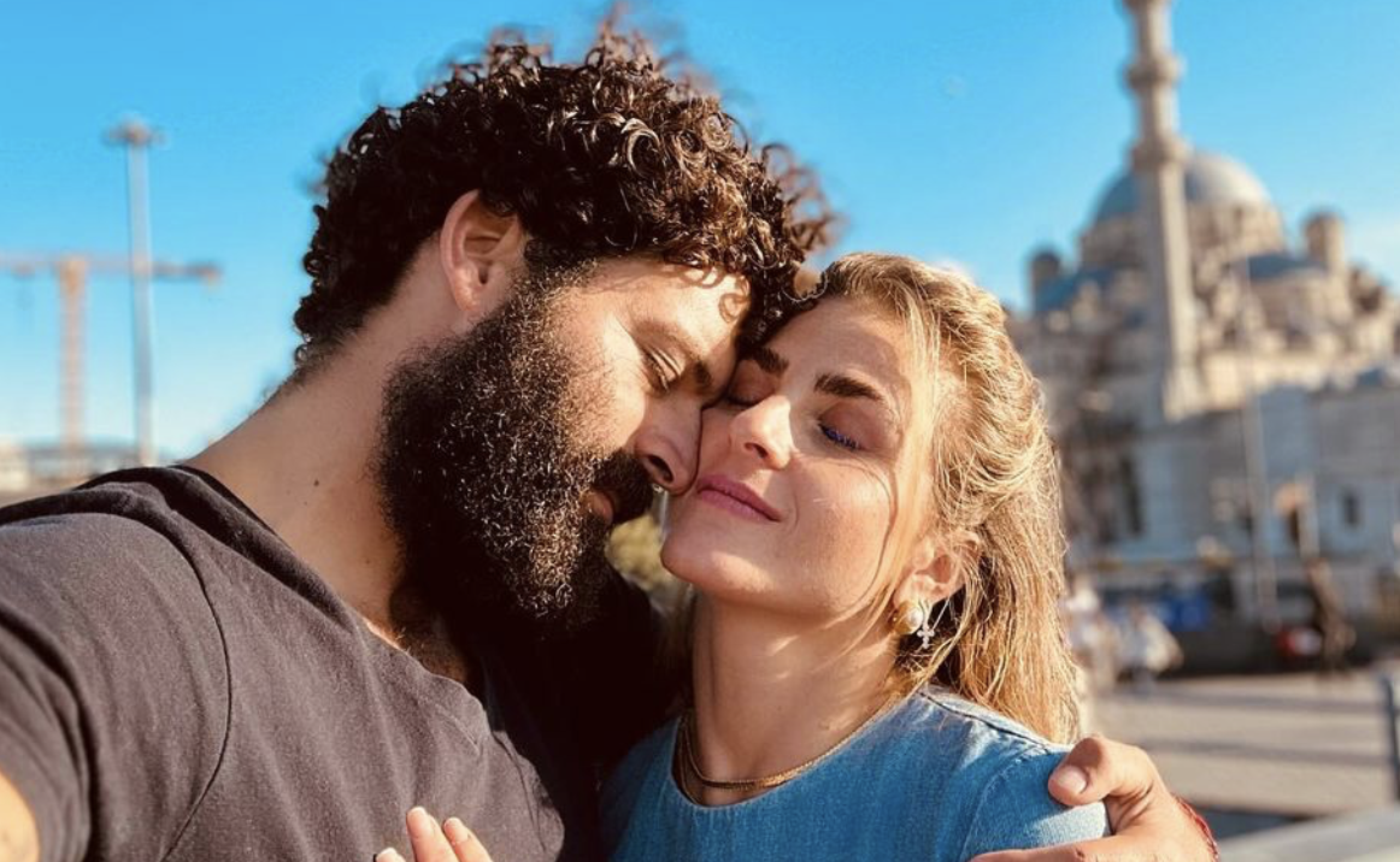 Adrián di Monte y su nueva novia