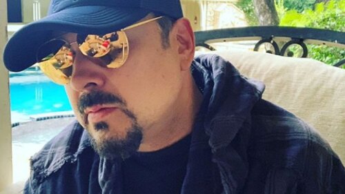 Pepe Aguilar enseña su casa, es vecino de Kim Kardashian y otros famosos