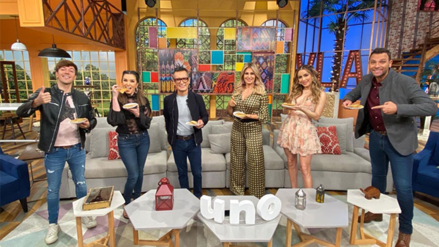 venga la alegría conductora la voz