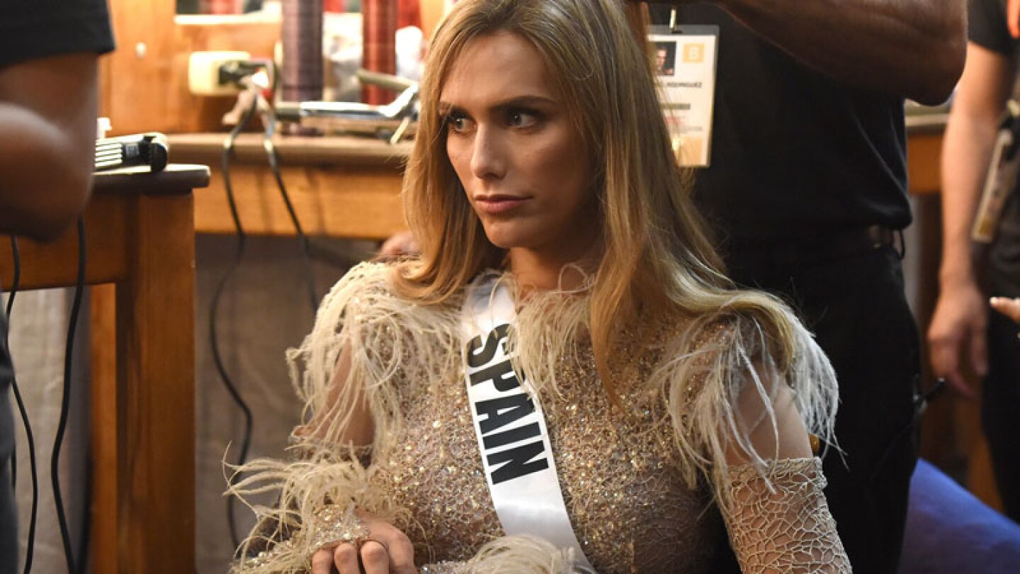 angelaponce.jpg