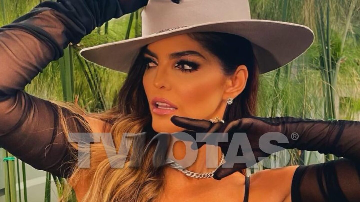 Captamos a Ana Bárbara en las playas Cancún