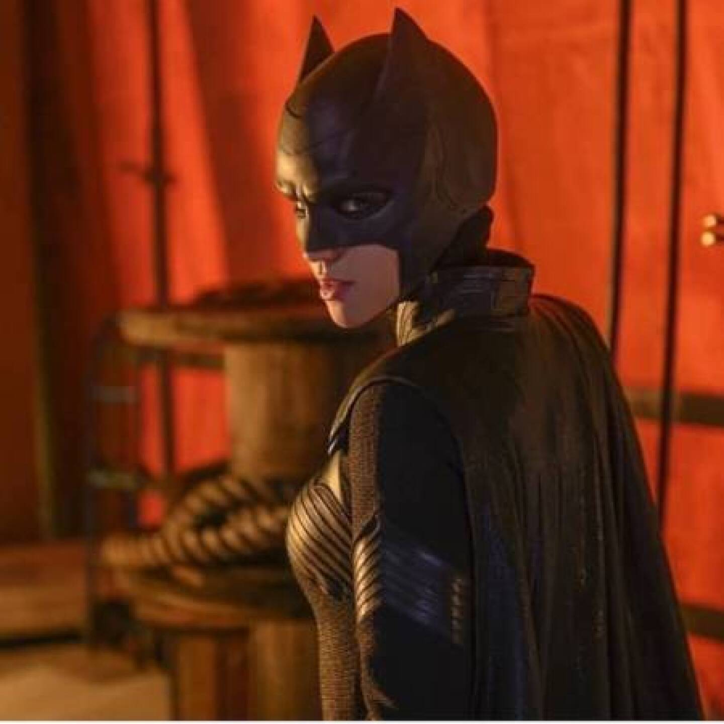 Ruby Rose rompe el silencio sobre salida de Batwoman