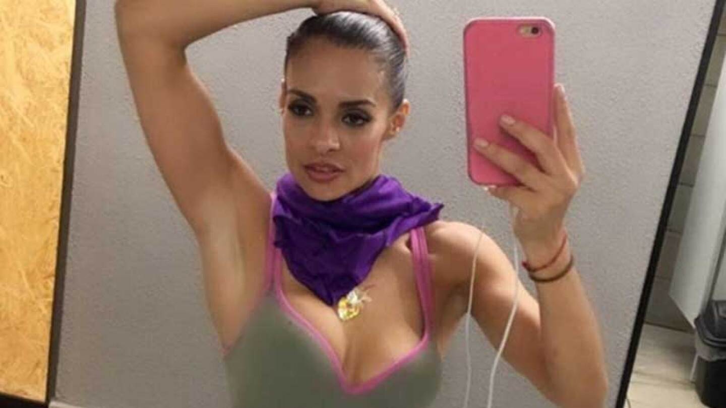 Alma Cero enloqueció a Edwin Luna con sus ajustados leggins