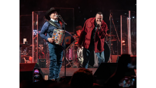 Intocable y Pepe Aguilar en La Plaza de Toros México 2025
