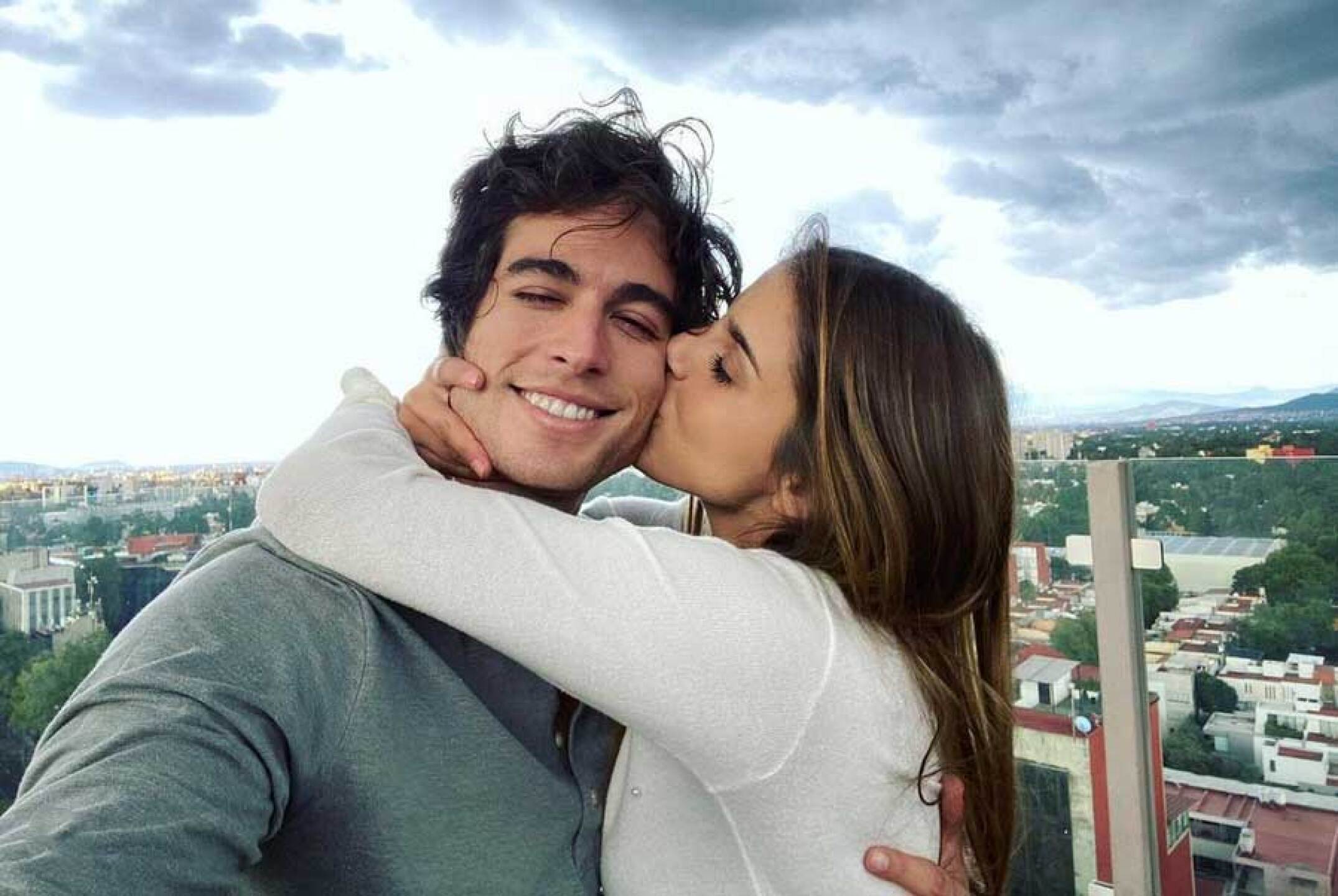 Danilo Carrera y Michelle Renaud