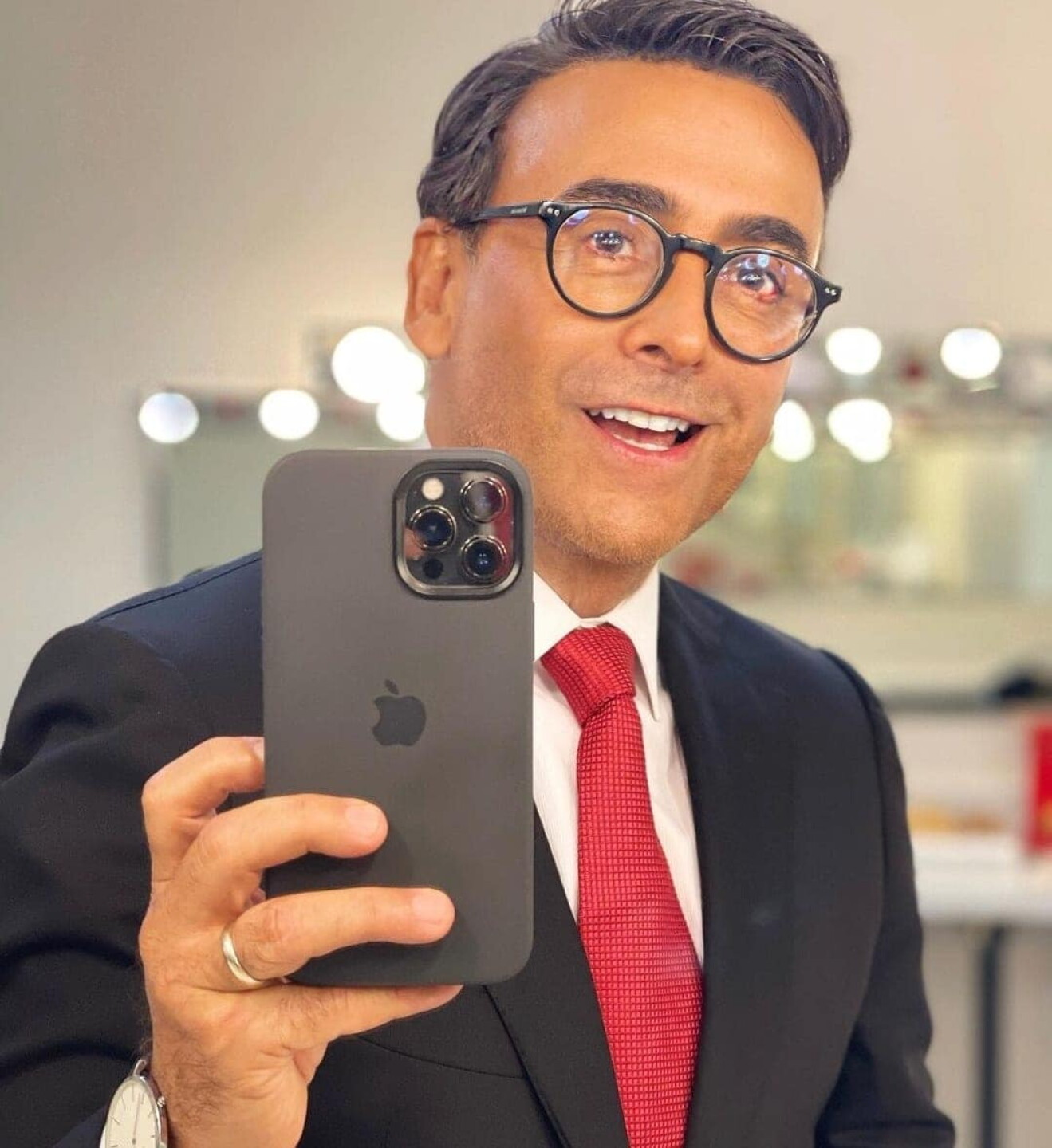Adal Rao Adal Ramones pactó su regreso a Televisa cuando aún laboraba en TV Azteca