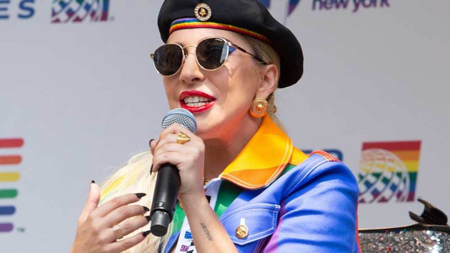 Lady Gaga dividió opiniones en internet.