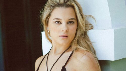 Manuela, hija de Alejandro Sanz se hace radical cambio de look.