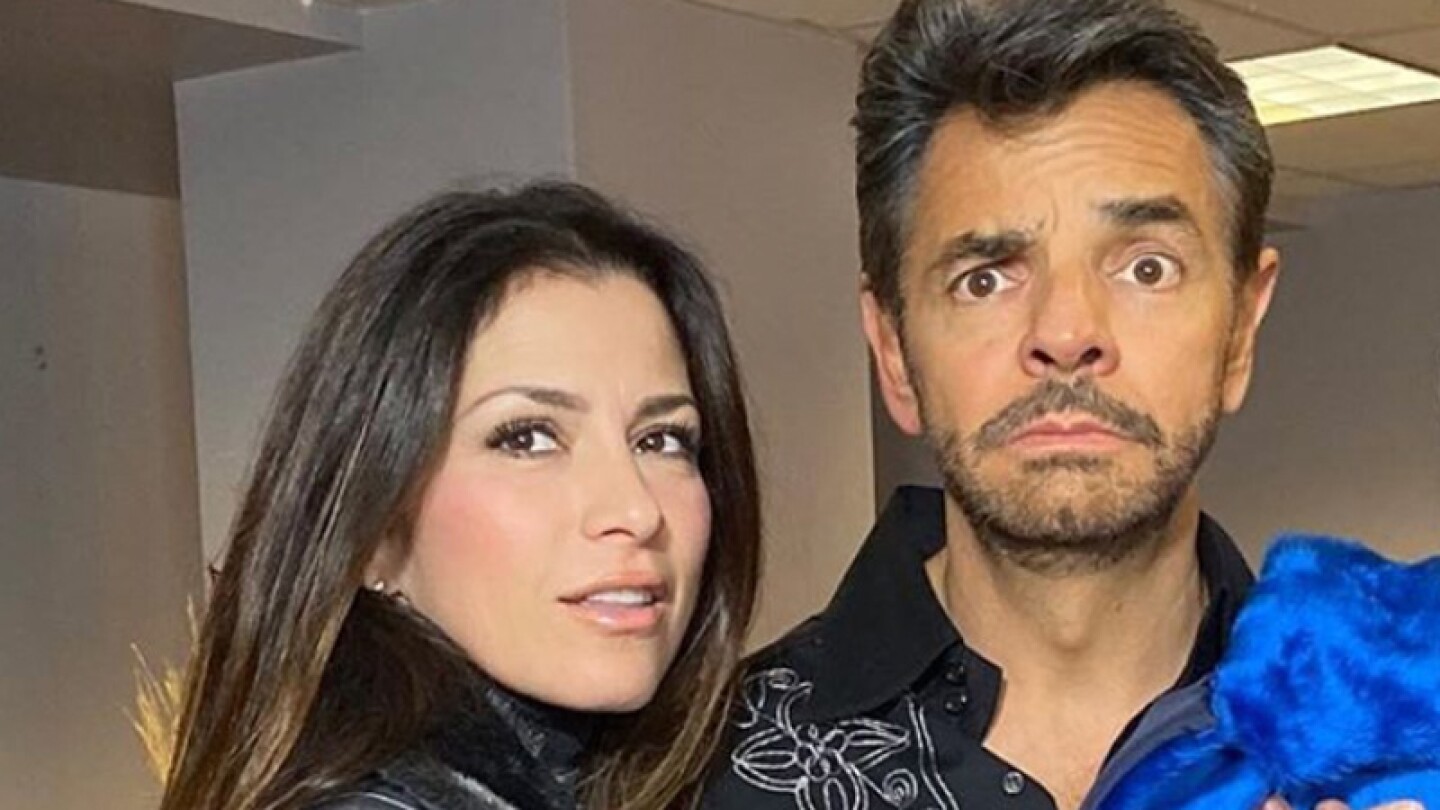  Eugenio Derbez ignora a Alessandra Rosaldo y ella festeja con un baile 