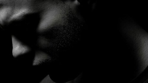 Estudiantes descubrió filme XX de su profesor