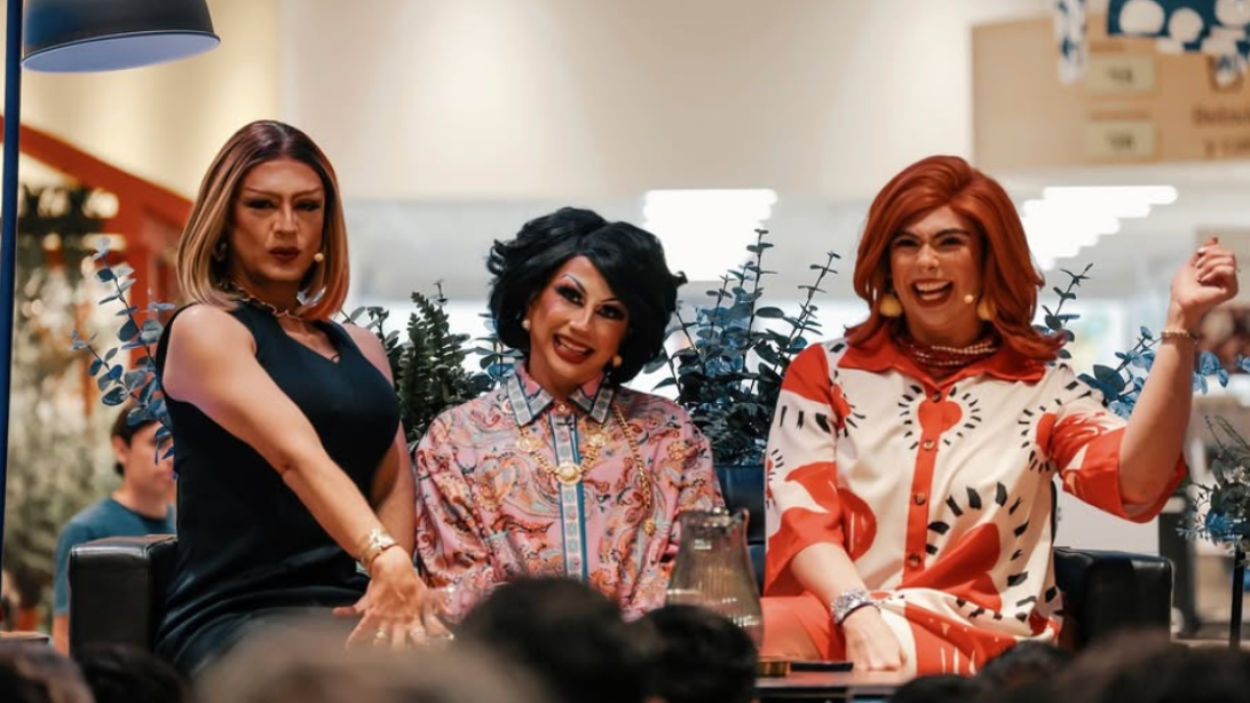 Belinda y las mamás presentan