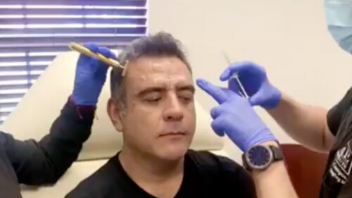 Héctor Sandarti se hace unos arreglitos para su regreso a la televisión