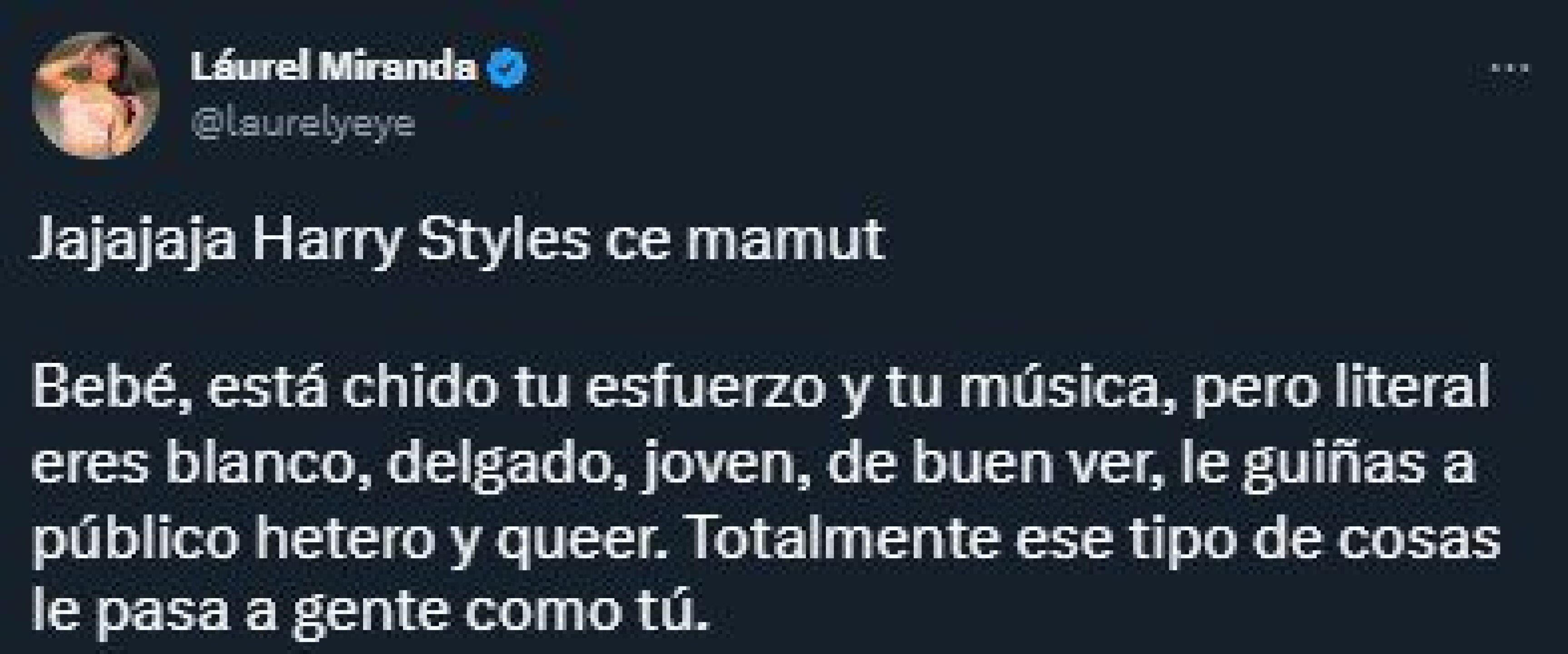 Tunden a Harry Styles por su discurso en los Grammys y lo nombran "blanco privilegiado"
