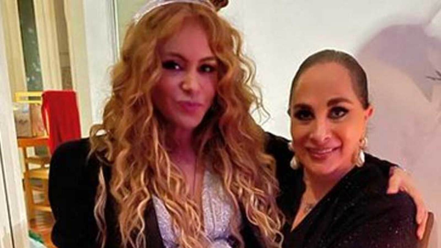 Paulina Rubio le dedica emotivas palabras a su madre, tras ser diagnosticada con cáncer