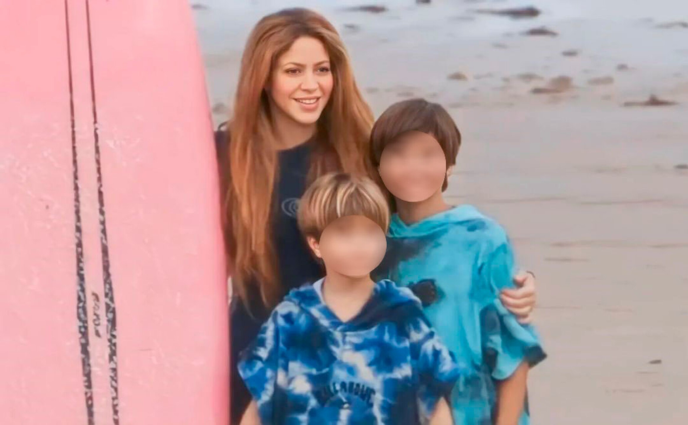 Shakira no vería a sus hijos hasta septiembre