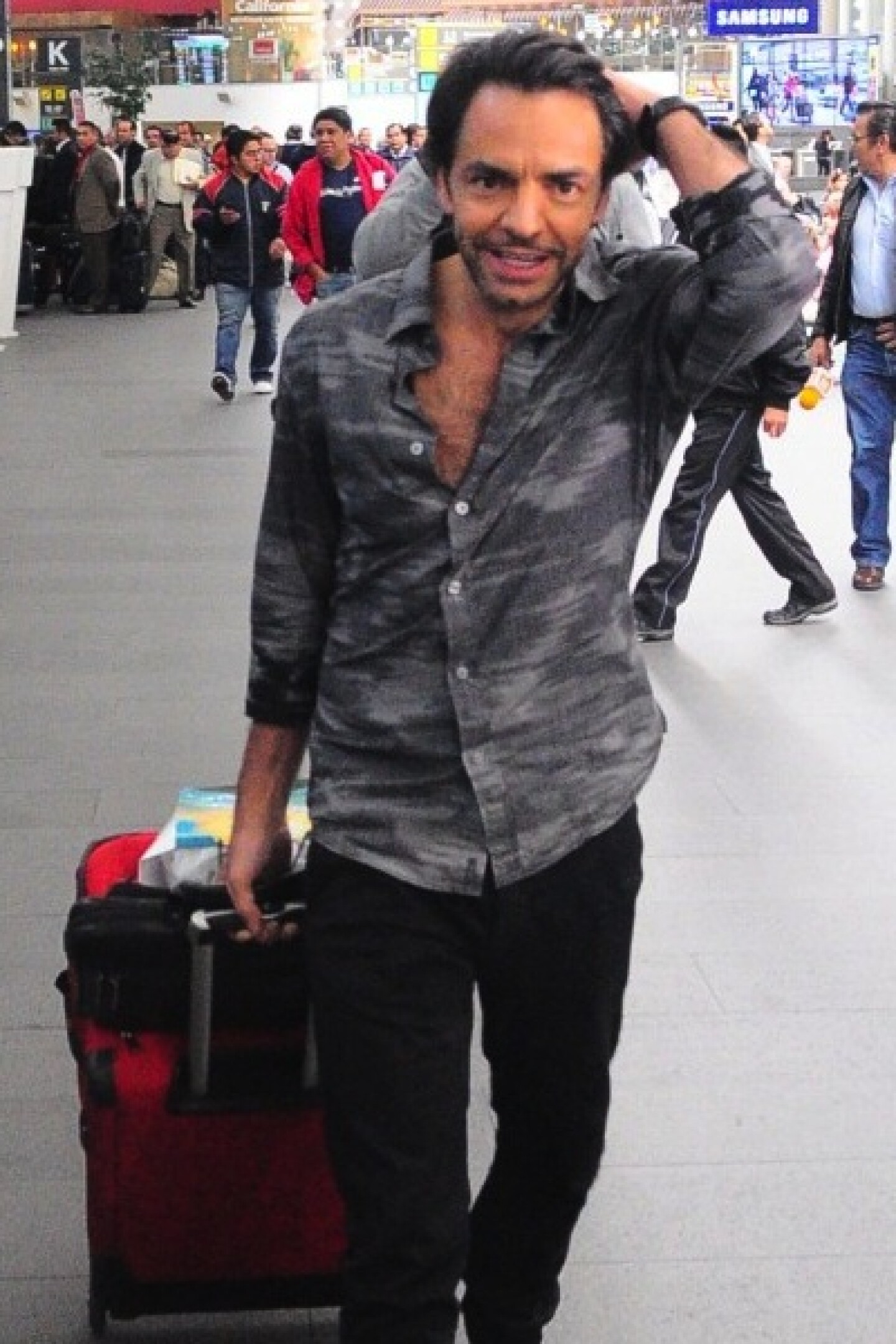Eugenio Derbez actúa ahora junto a Rob Schneider.