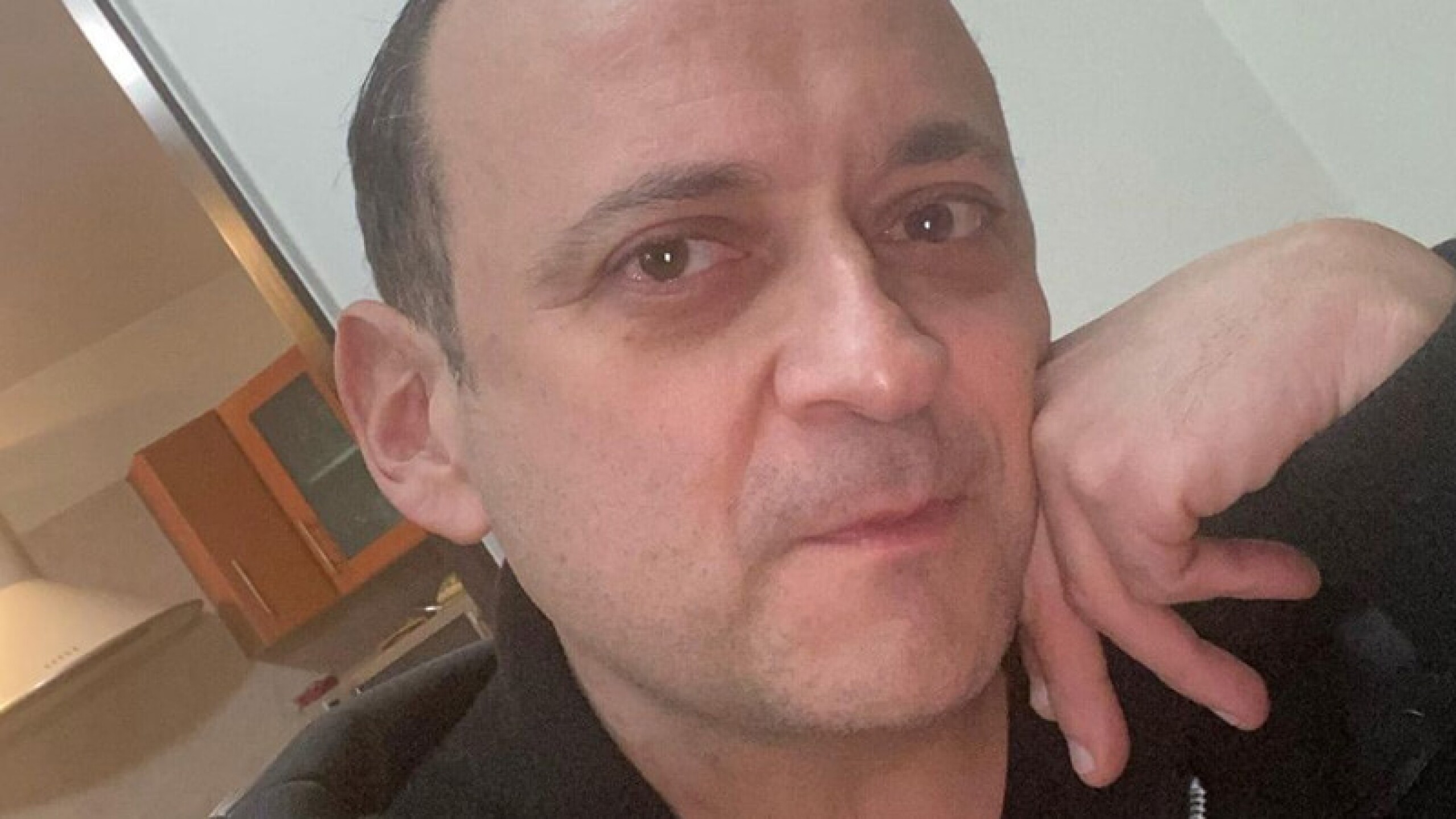 Eduardo España denunció en redes sociales