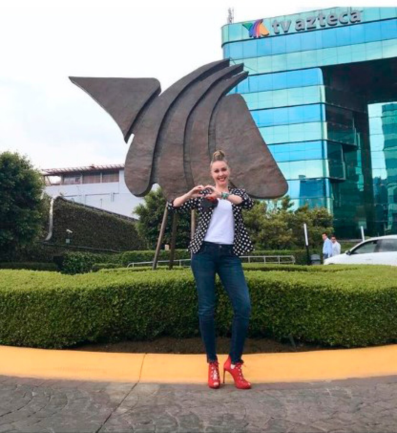Atala Sarmiento regresa a TV Azteca en grande