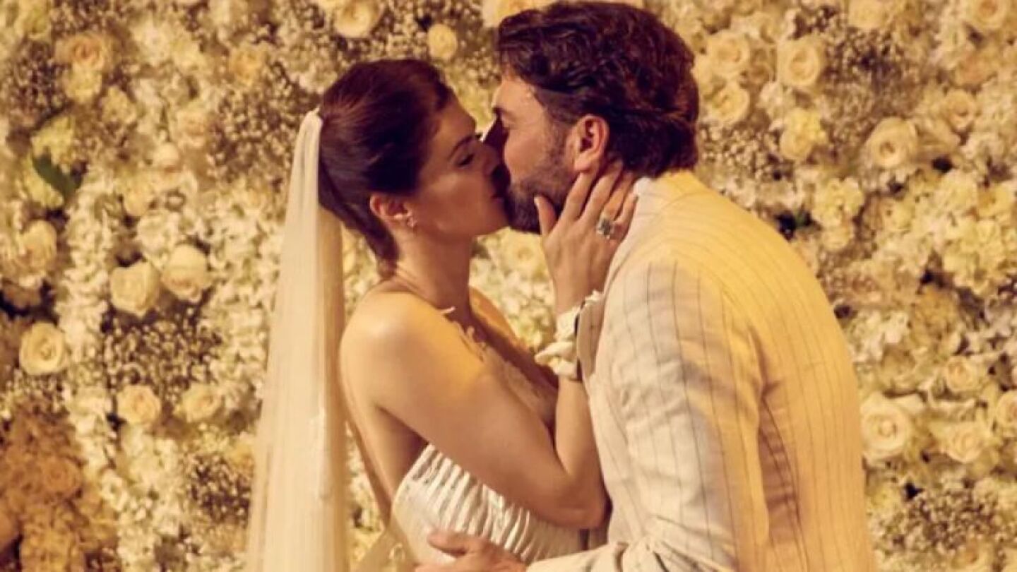 Alexandra Daddario se casa con un hombre 18 años mayor que ella