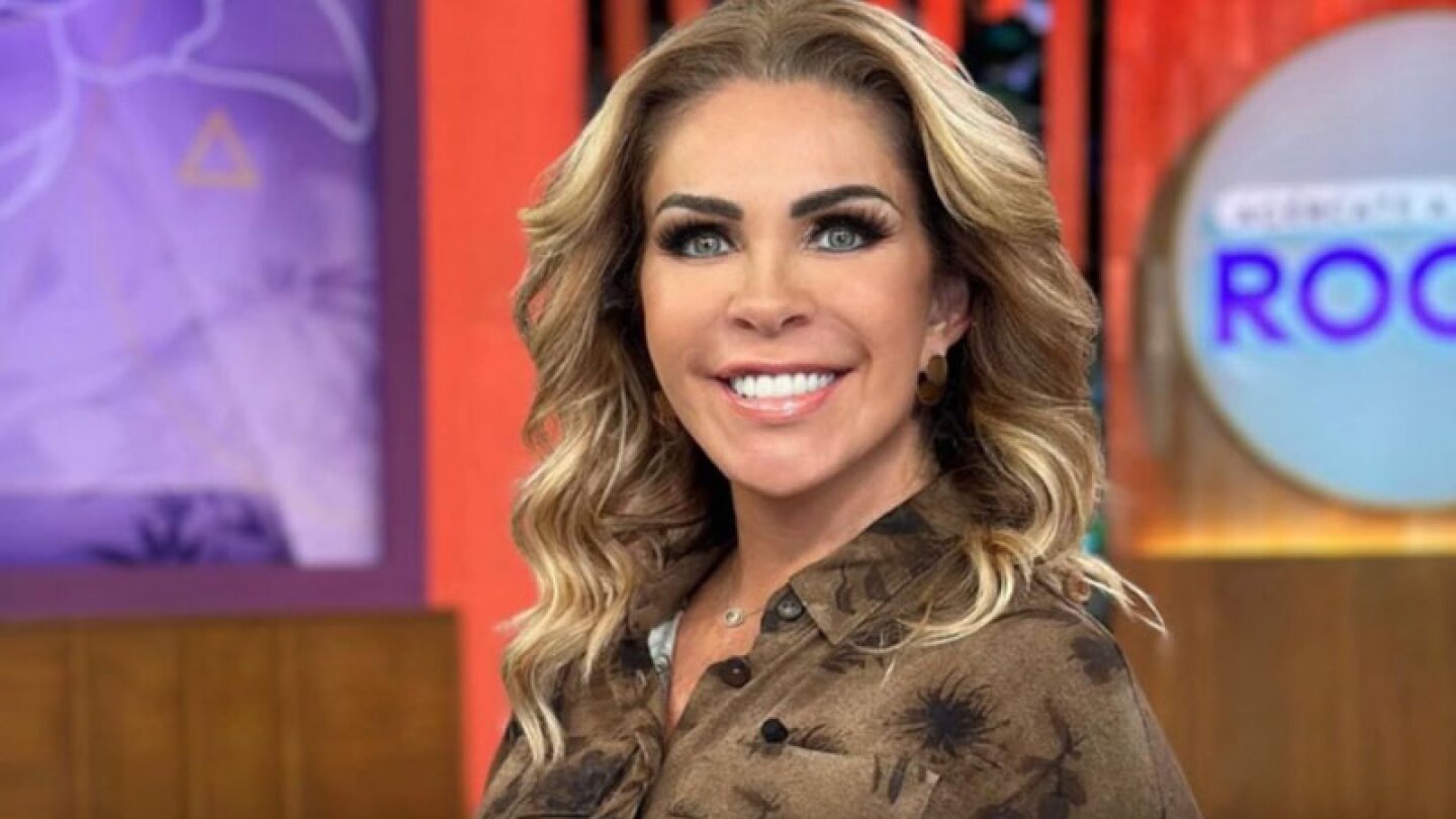 Rocío Sánchez Azuara en su programa