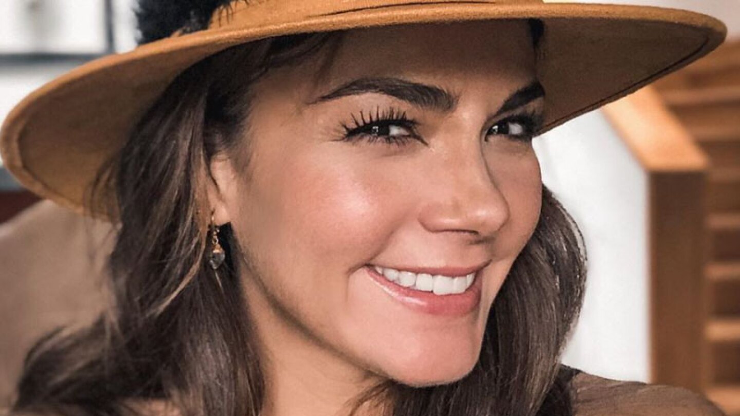 Rossana Nájera luego de diez días dio negativo
