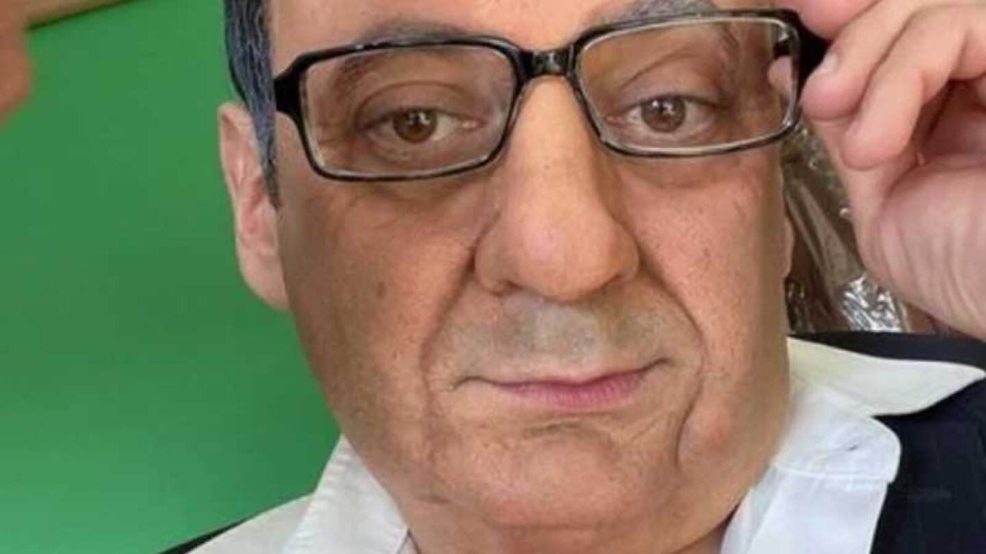 Lalo España habría renunciado a ser Chespirito por trato con Televisa