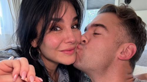 Martha Higareda y Lewis Howes presumen a su bebé en el vientre de la actriz