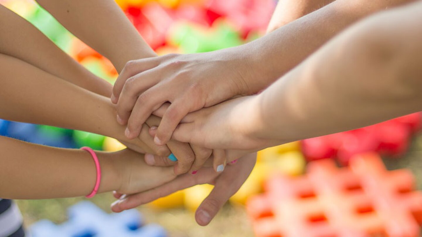 Famosos gay que cumplieron su sueño de convertirse en padres