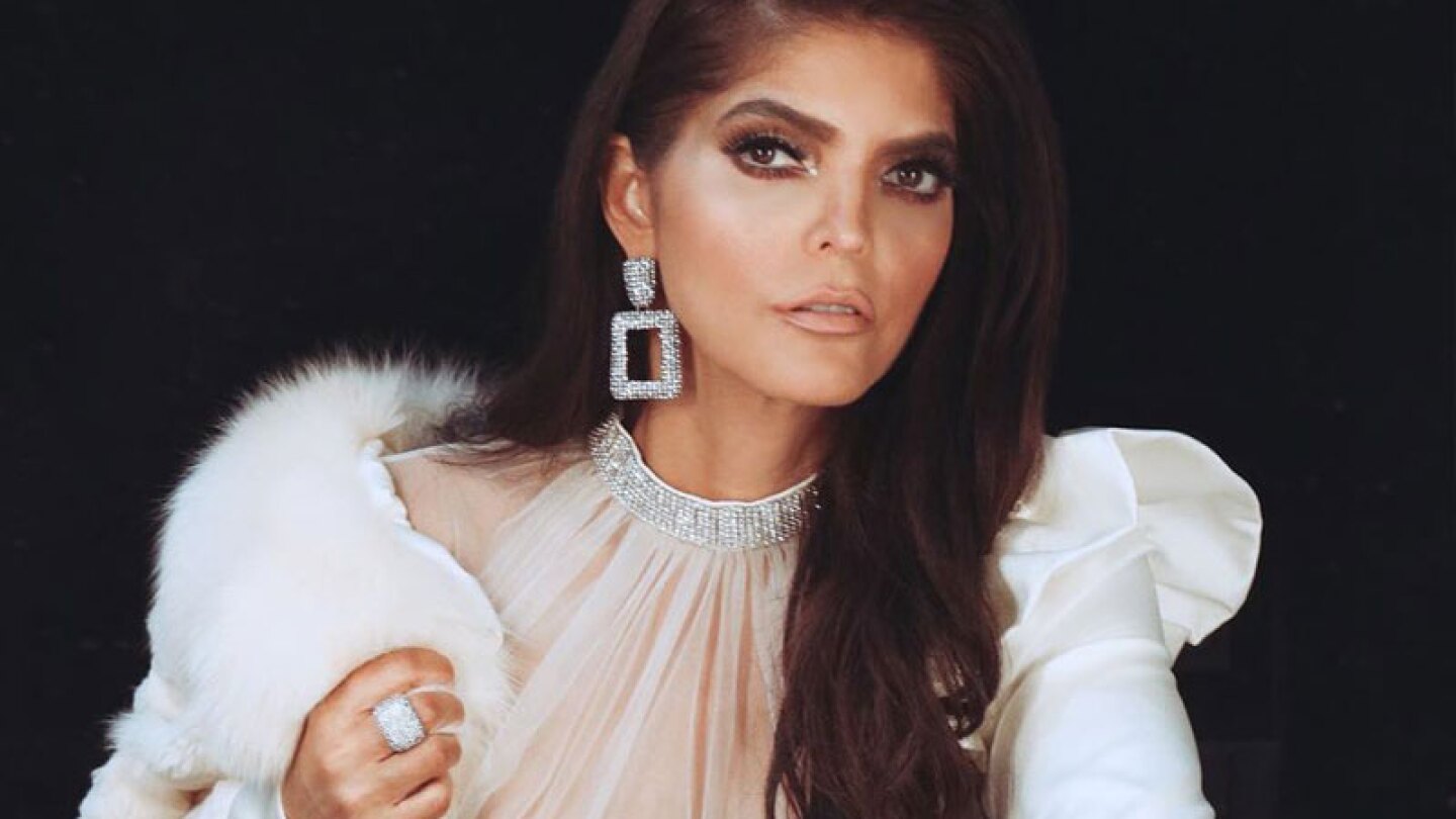 Ana Bárbara se accidenta