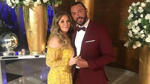 Latin Lover celebra 30 años de matrimonio completamente enamorado