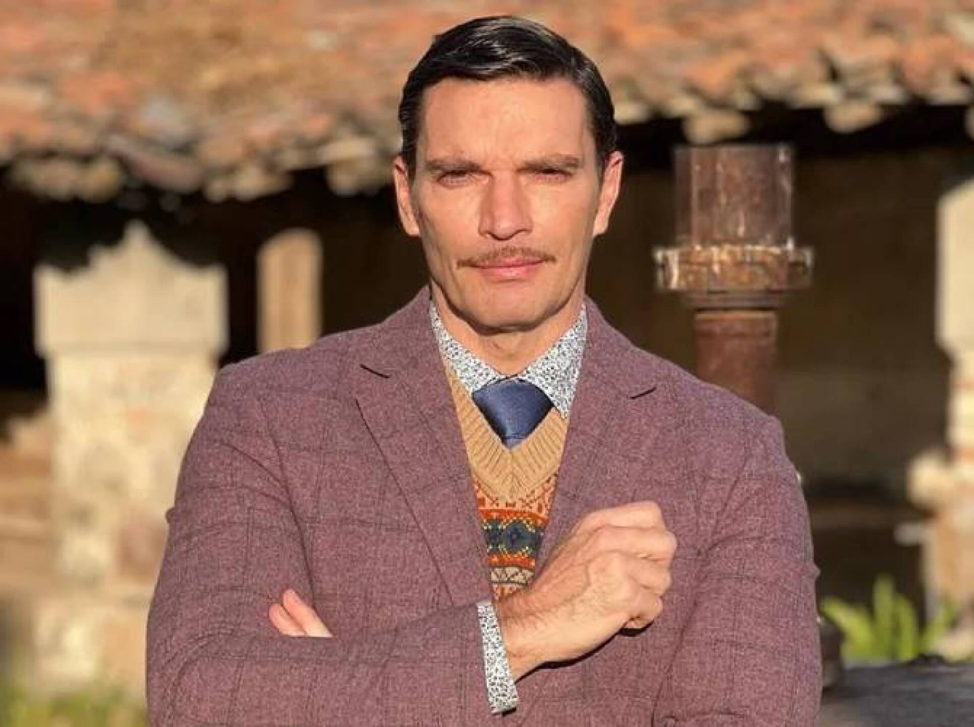 Julián Gil