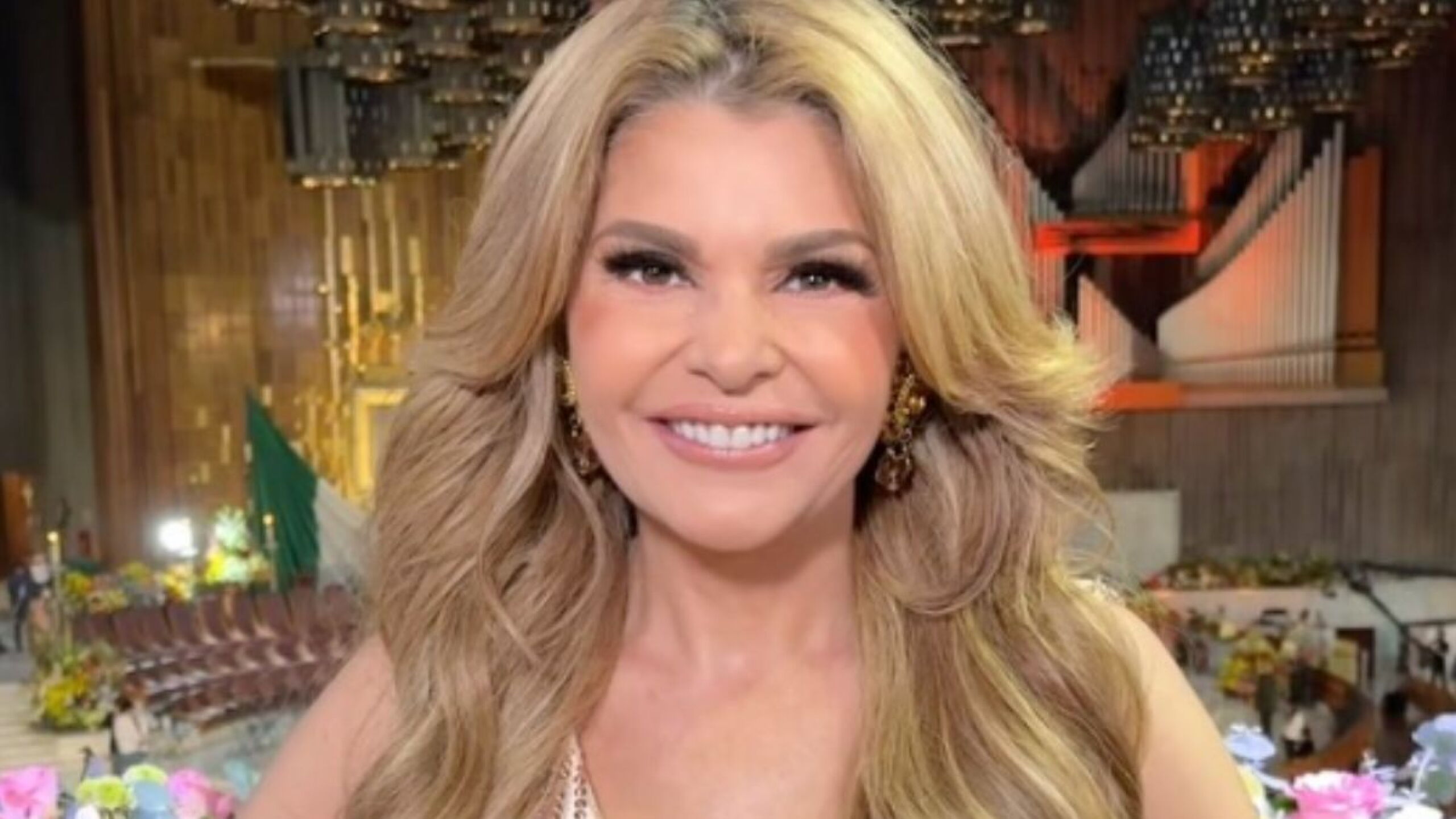 Itat Cantoral Sorprende Al P blico De Mentiras El Musical Al Cantar itat-cantoral-sorprende-al-p-blico-de-mentiras-el-musical-al-cantar