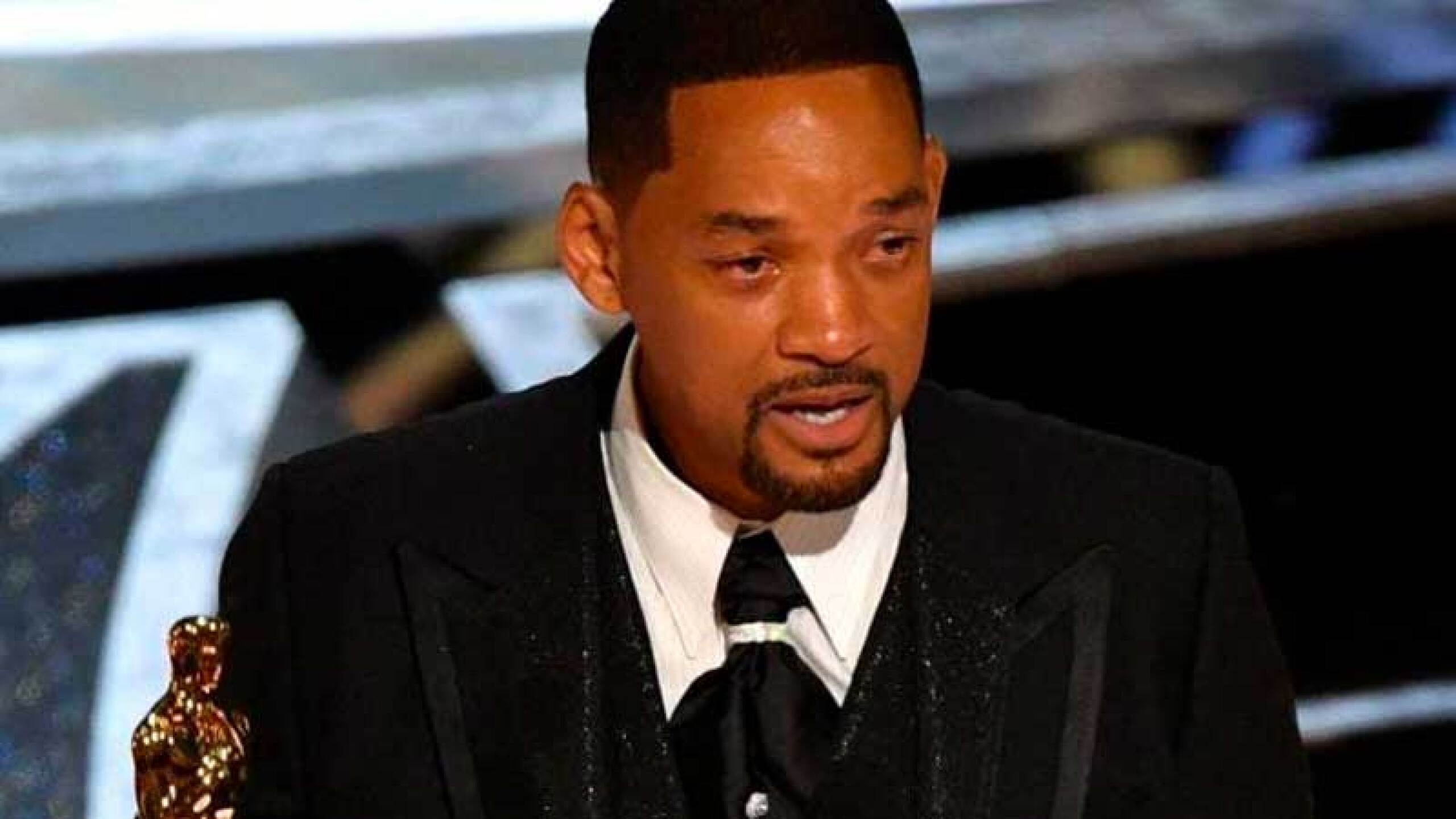 La Academia acepta la renuncia de Will Smith, pero sanción seguirá en evaluación