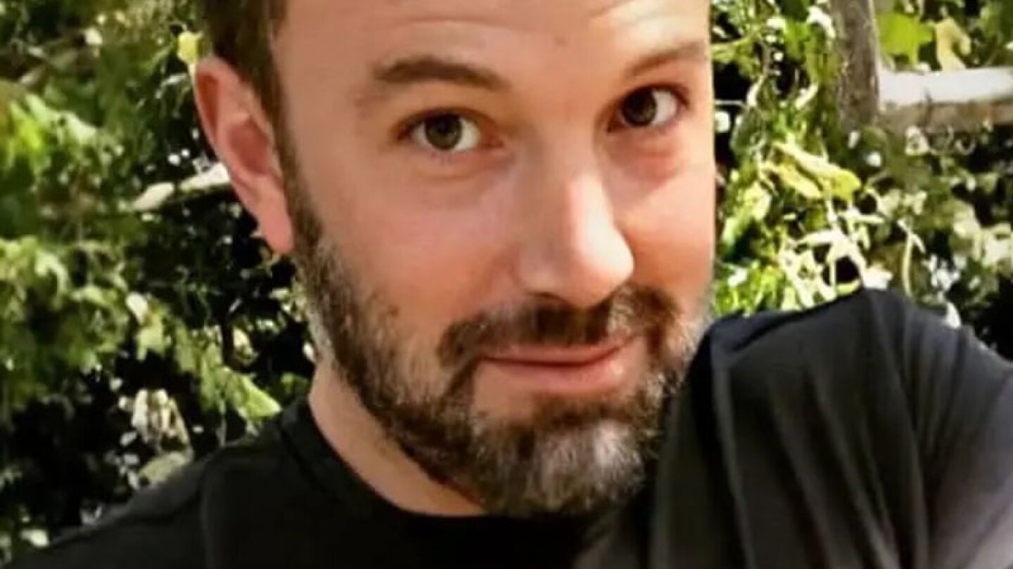 Ben Affleck romántico con su ex